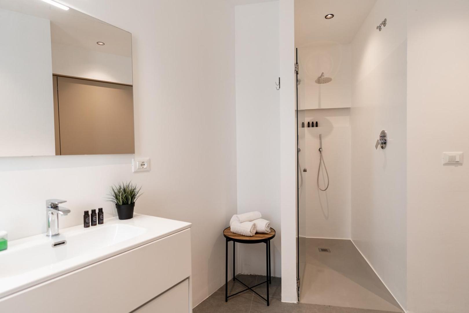 Amare Suite & Apartments Μπελάρια-Ιτζέα Μαρίνα Εξωτερικό φωτογραφία
